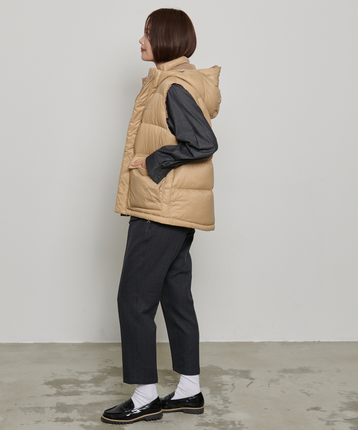 4WAY リバーシブル シェアダウンベスト（ダウンベスト/ユニセックス