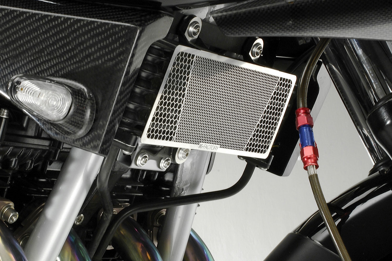 K-FACTORY ONLINE SHOP / オイルクーラーガード (GSX1100S刀)