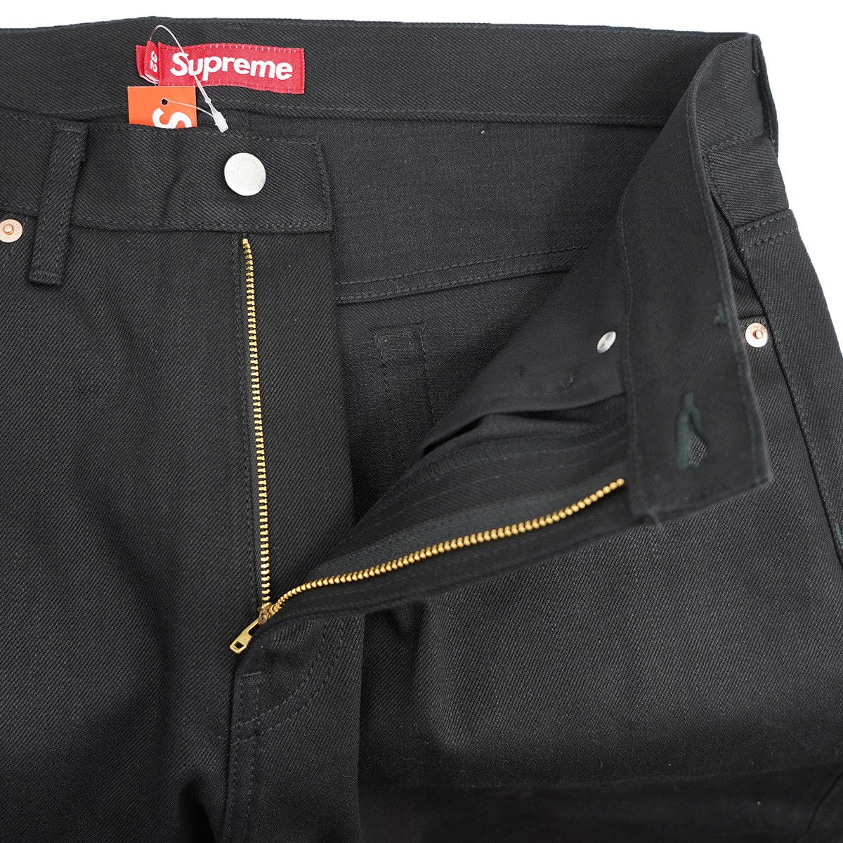 Supreme(シュプリーム) 25AW 25FW Baggy Selvedge Jeanバック
