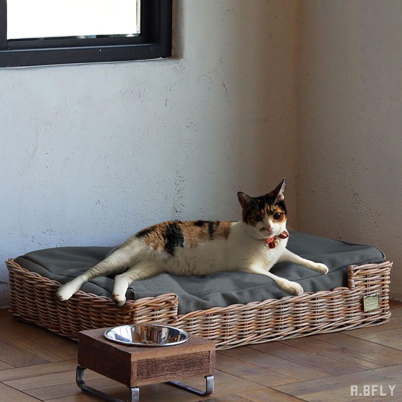 値下げ中！！！ラタン製キャットトイレ用バスケット 猫用ベッド 定価