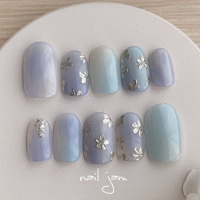 楽天市場】ネイルチップ ソーダブルーのミラーフラワー ネイルチップ