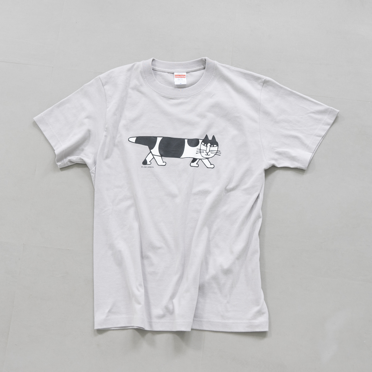 Tシャツ（ハチワレ）