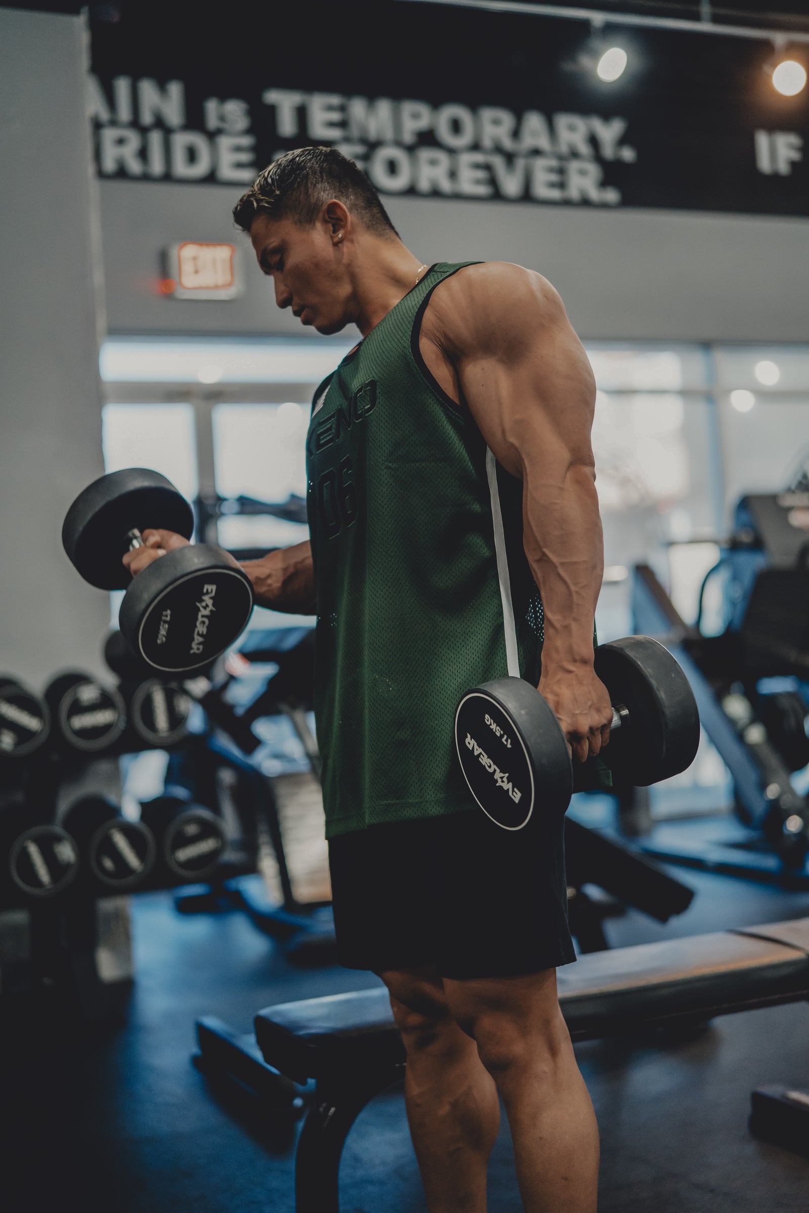 XENO USA 6TH ANNIVERSARY TANK GREEN