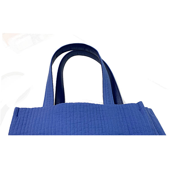 ファミリア（Familiar） ≪新品≫ pionunnal ピオヌンナル 「ポルト