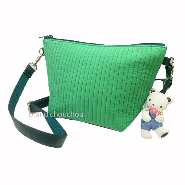 ファミリア（Familiar） ≪新品≫ pionunnal ピオヌンナル 「ポップ