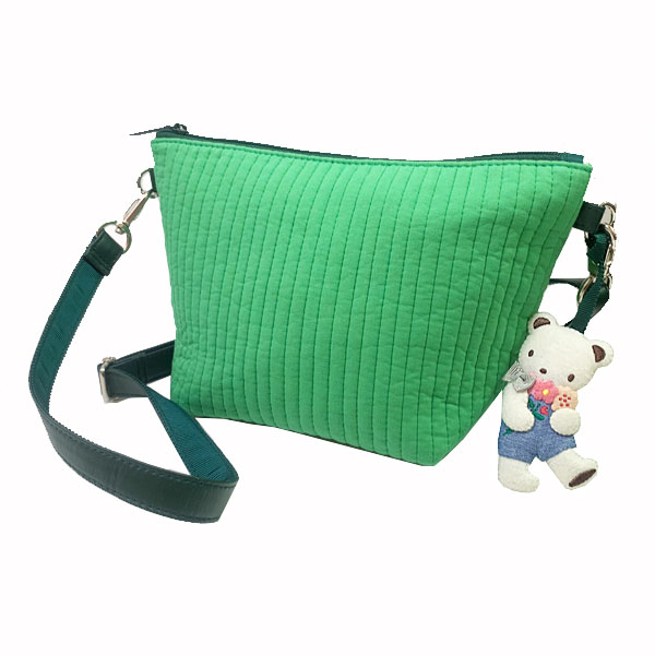 ファミリア（Familiar） ≪新品≫ pionunnal ピオヌンナル 「ポップ