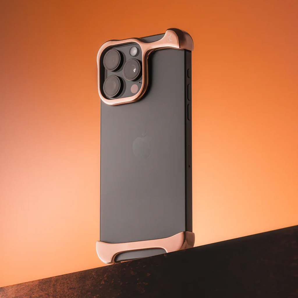 iPhone 16 Pro / Max用]アルミ・ ローズブロンズ バンパー ケース