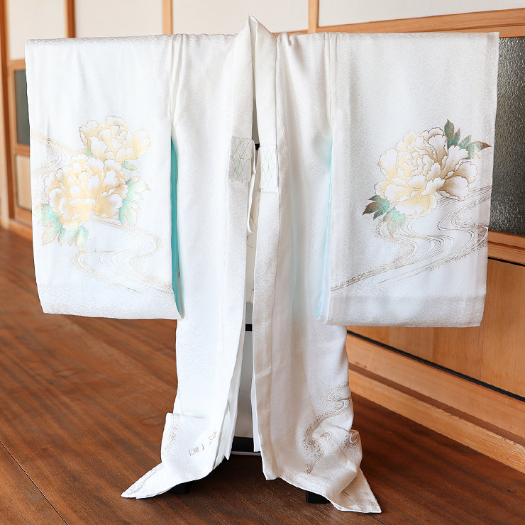 正絹 お宮参り 男の子 お初着 産着 虎 牡丹流水 白 ホワイト 寅 トラ