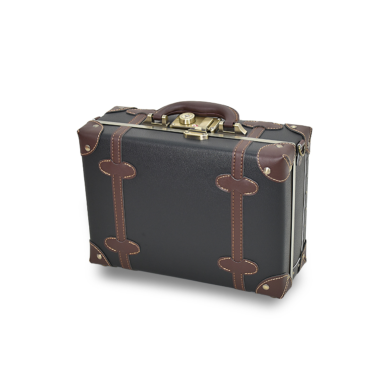 MOIERG（モアエルグ） 【5％OFFクーポン】 ミニトランク M ショルダー