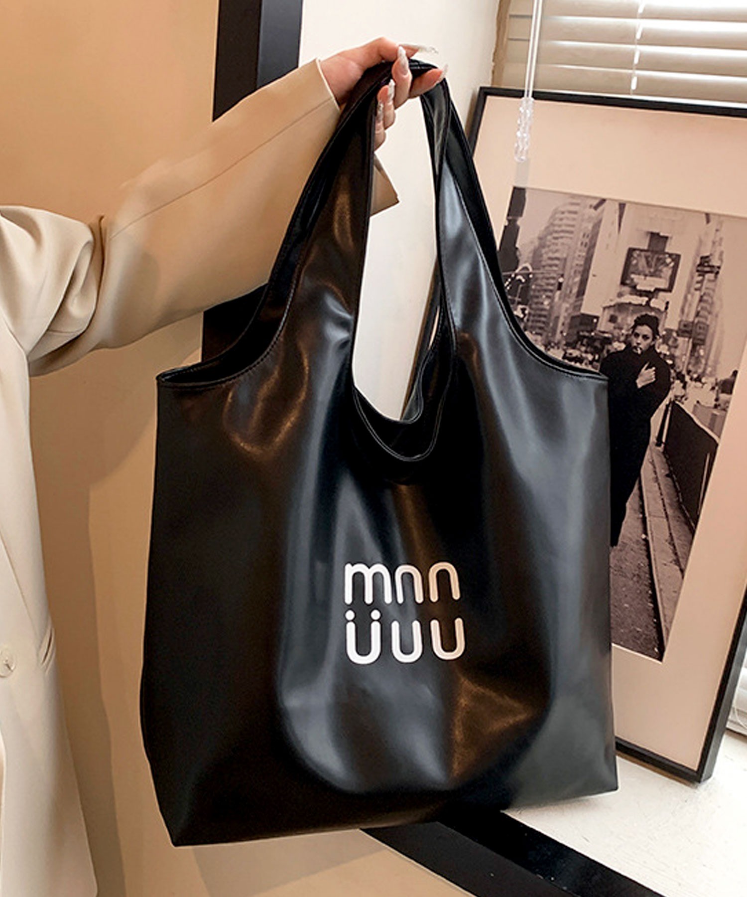 トートバッグ レディース 大きめ A4 軽量 おしゃれ 肩掛け シルバー