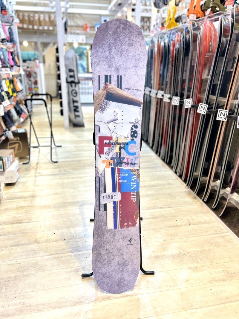 50％OFF 【即納】 メンズ スノーボード 板 型落ち FANATIC FTC TWIN