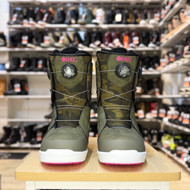 thirtytwo スノーボード ブーツ（サイズ（cm）：23cm）｜スノーボード