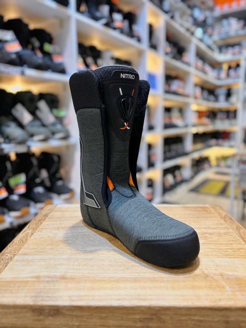 オフワン国道16号 - NITRO（ナイトロ）｜Yahoo!ショッピング