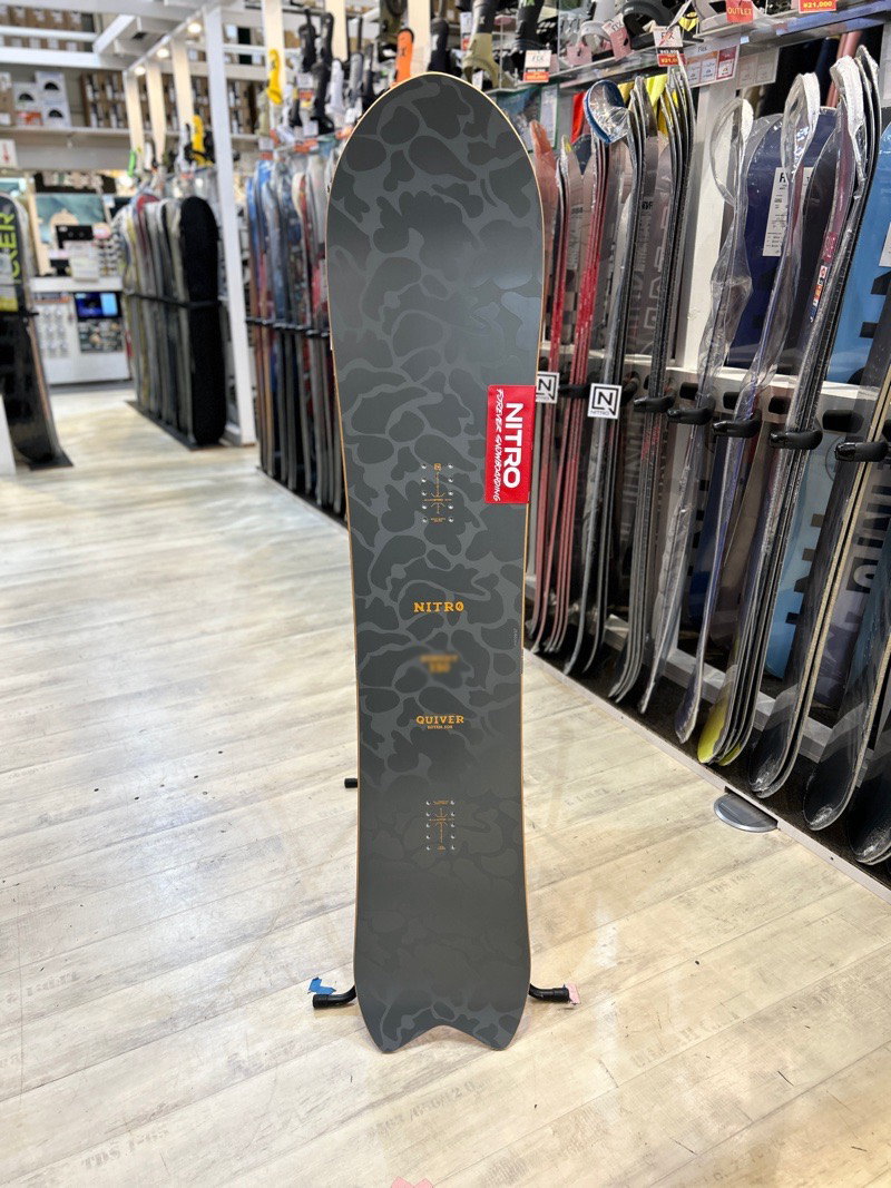 即納】メンズ スノーボード 板 160wcm NITRO DINGHY ナイトロ