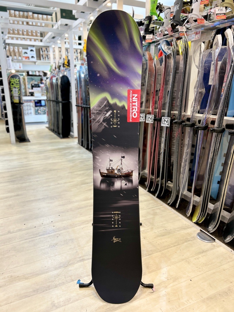 即納】メンズ スノーボード 板 152cm NITRO TEAM PRO MK ナイトロ