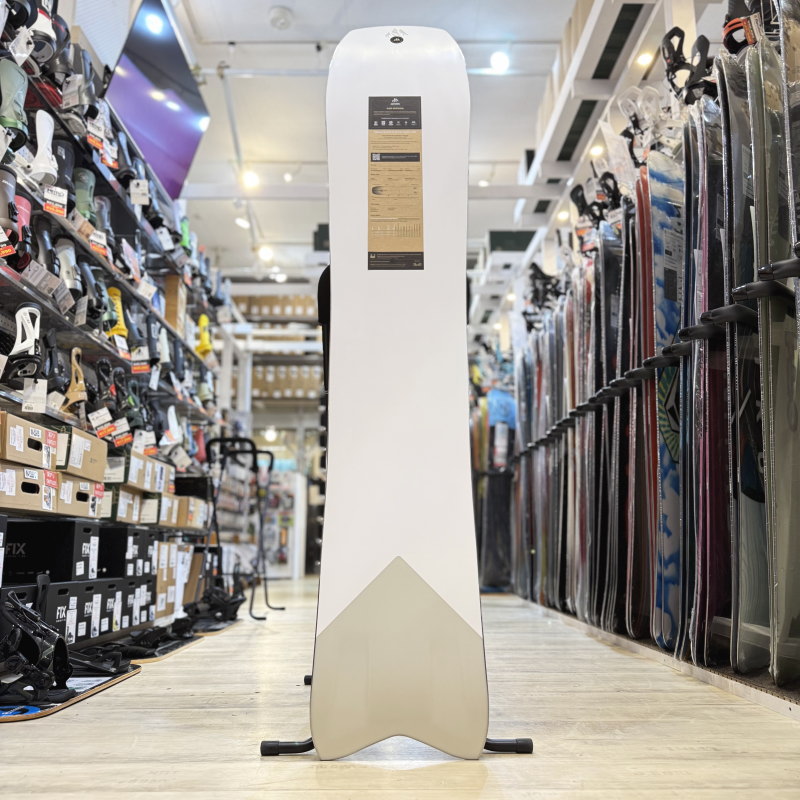 ラスト1点】メンズ スノーボード 板 型落ち JONES HOVERCRAFT FAR EAST