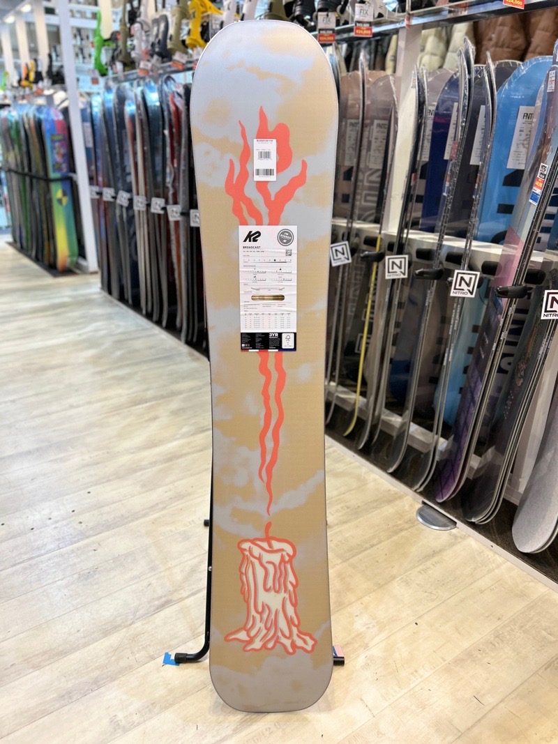 メンズ スノーボード 板 型落ち 旧モデル 159cm K2 BROADCAST ケーツー