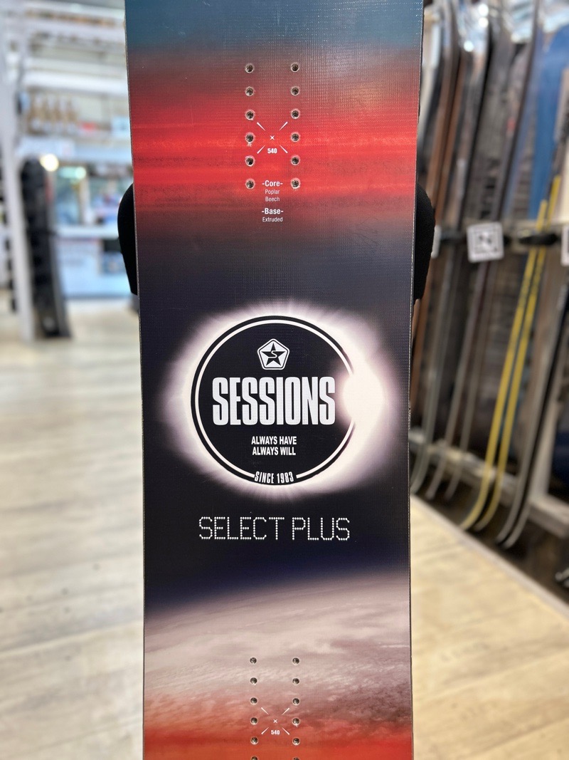 ラスト1点】 スノーボード 板 型落ち メンズ SESSIONS SELECT PLUS