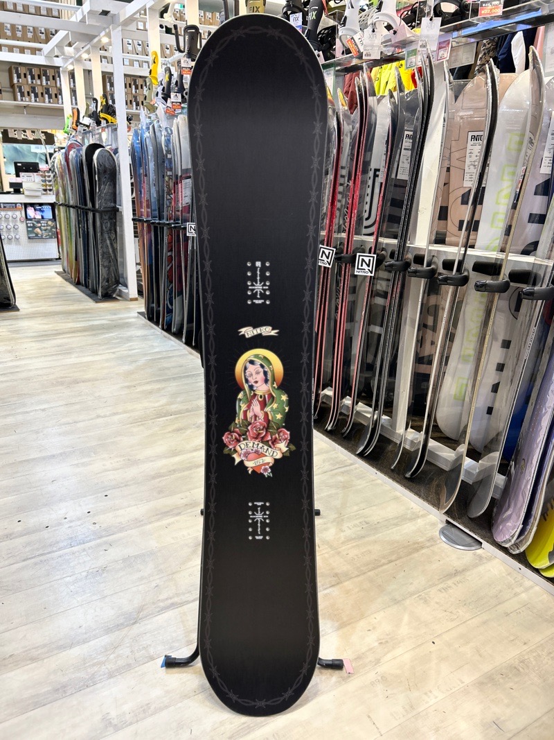 即納】メンズ スノーボード 板 149cm NITRO DEMAND LTD GULLWING