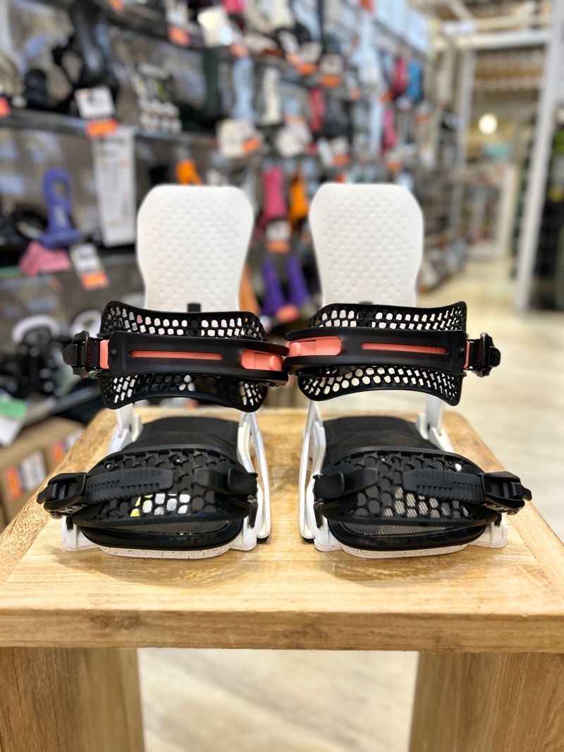 25-26 BATALEON BLASTER AW FASE カラー:WHITE MLサイズ バタレオン