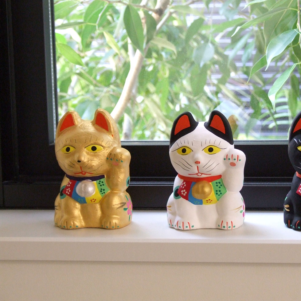 郷土玩具 民藝 福島県 工房千想 招き猫 中 金 縁起物 置物 開運 厄除け