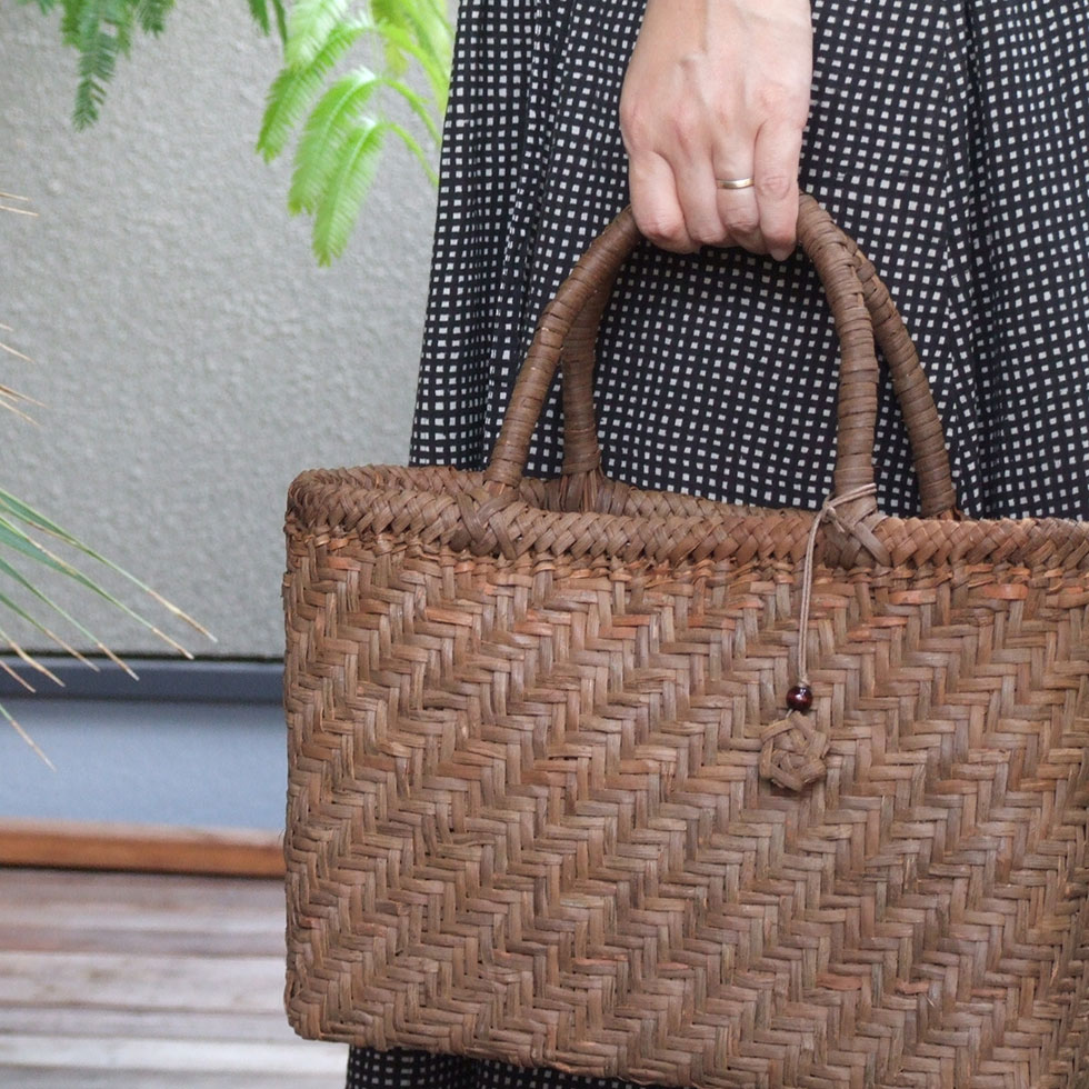 純国産 山形県 山葡萄かごバッグ 5mm極細網代編み 定番型 : おまめ