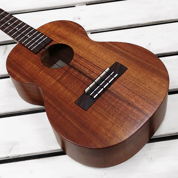 KAMAKA カマカ ウクレレ HF-3 テナー #250457 ハードケース付 Classic