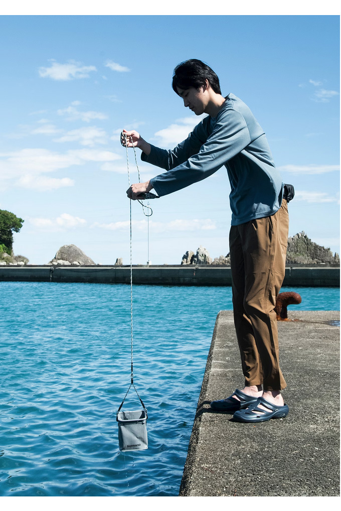 シマノ（SHIMANO） BK-002X (ブラック) ポケッタブル水汲みバッカン