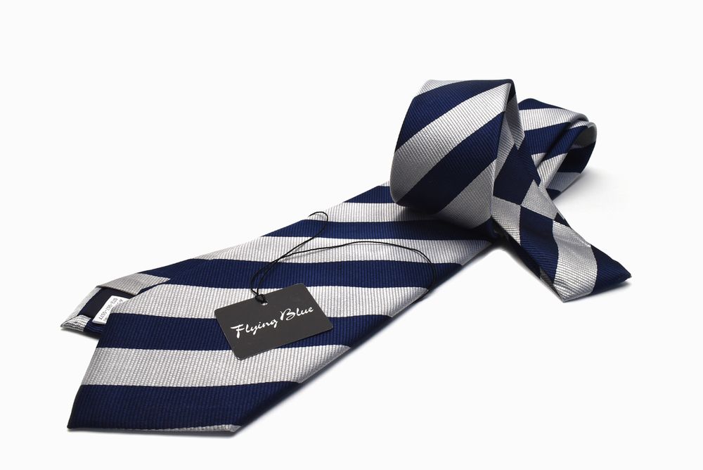 ネクタイ【FLYING BLUE】シルク(100％) flb-200 ストライプ ネイビー