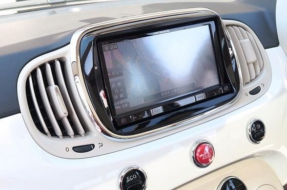 FIAT 500】【2016年1月〜2018年8月】フィアット500 2DIN ナビ取付