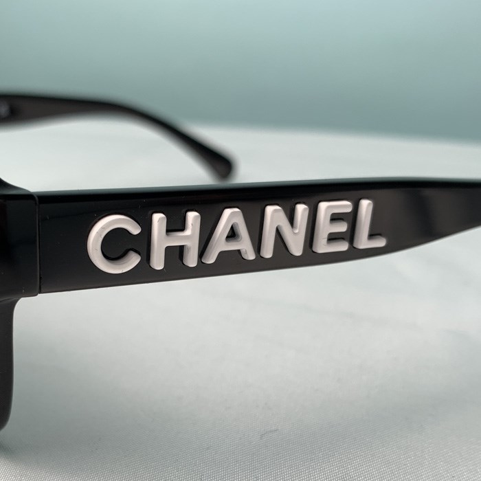 CHANEL（シャネル） サングラス スクエア シェイプ アイウェア