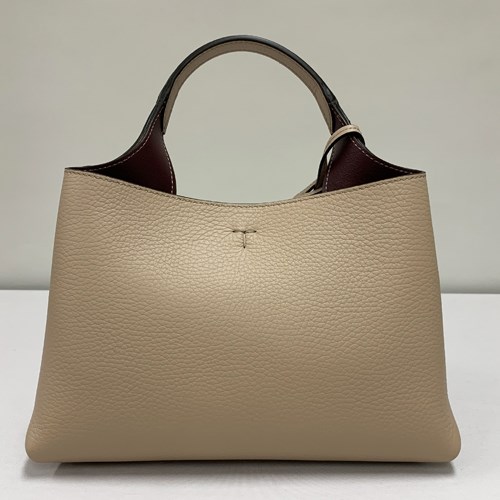 TOD'S（トッズ） レザーマイクロバッグ レディース ピンクベージュ 訳