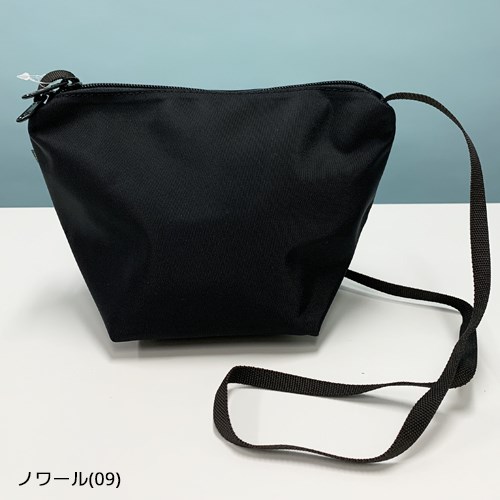 Herve Chapelier（エルベシャプリエ） ショルダーバッグ ナイロン 舟型