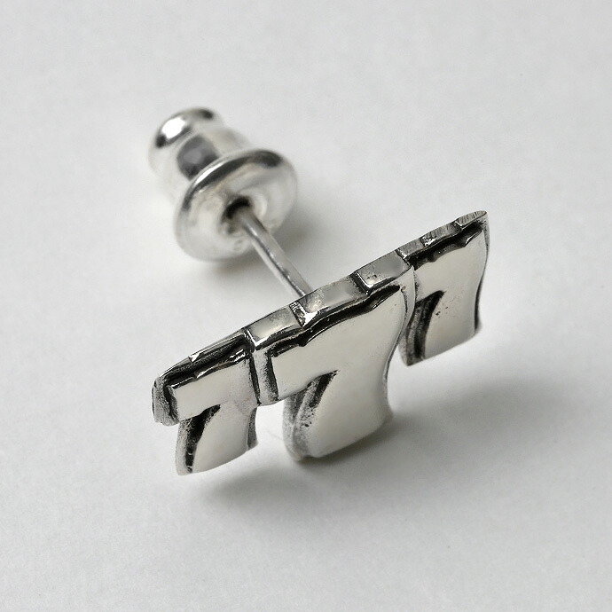 Binich（ビニッチ） ピアス スリーセブン ラッキーセブン シルバー925