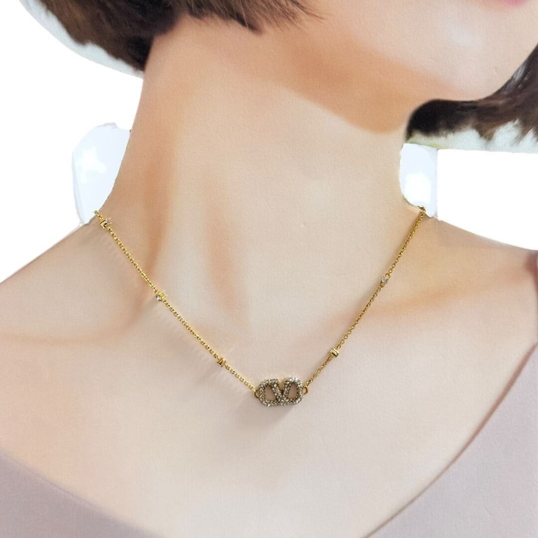 VALENTINO GARAVANI（ヴァレンティノ ガラヴァーニ） ヴァレンティノ