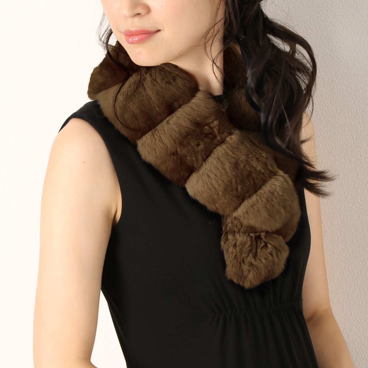 sankyo shokai（三京商会） ［期間限定価格］チンチラ ファー マフラー