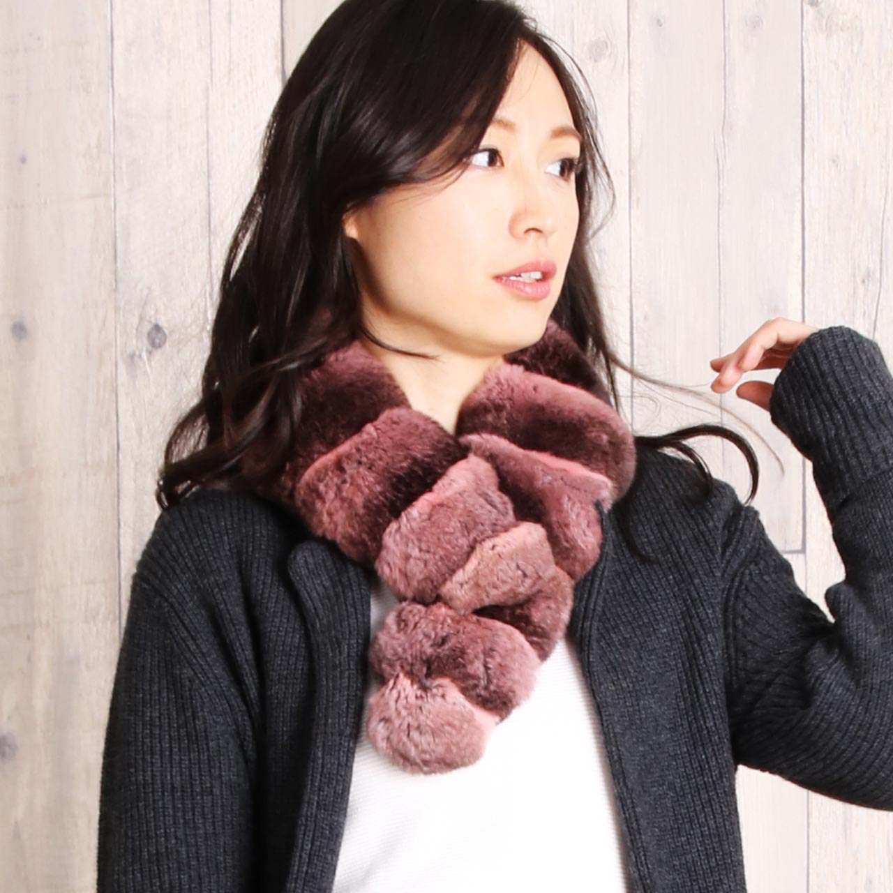 sankyo shokai（三京商会） ［期間限定価格］チンチラ ファー マフラー