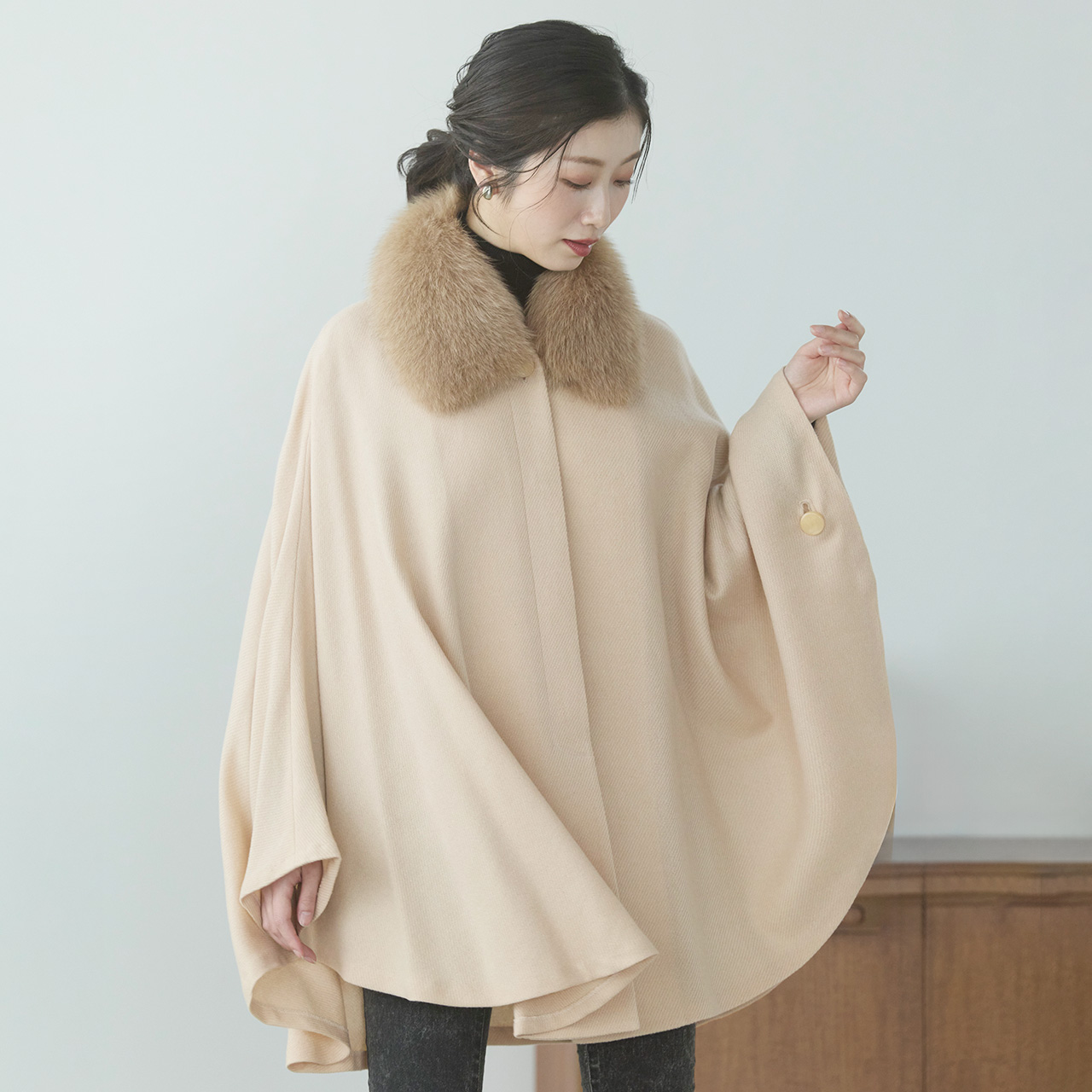 sankyo shokai（三京商会） ケープ カシミヤ 100% ポンチョ 軽量 弱撥