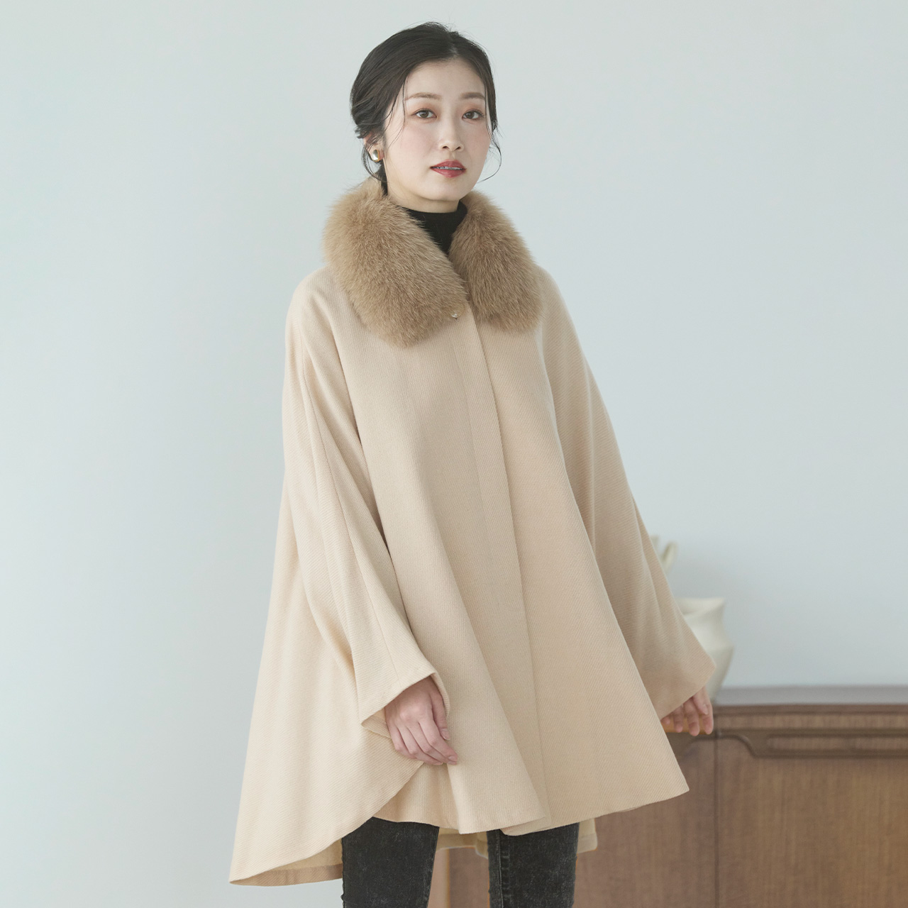 sankyo shokai（三京商会） ケープ カシミヤ 100% ポンチョ 軽量 弱撥