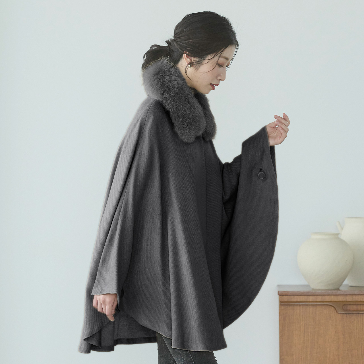 sankyo shokai（三京商会） ケープ カシミヤ 100% ポンチョ 軽量 弱撥