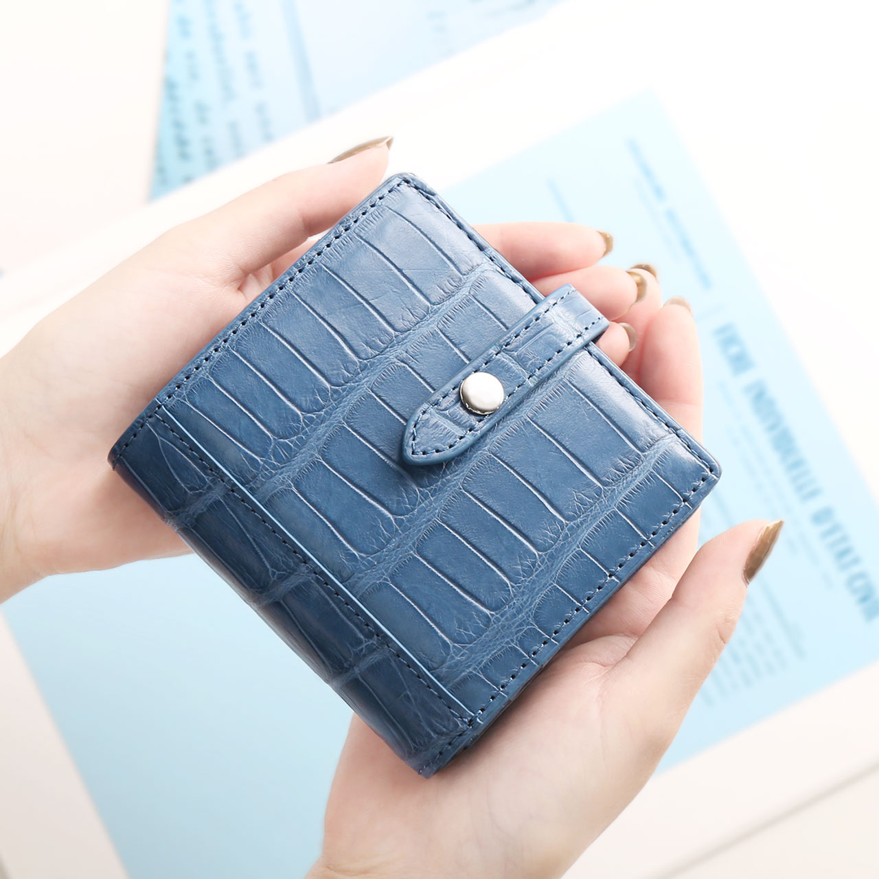 sankyo shokai（三京商会） クロコダイル 二つ折り 財布 レディース