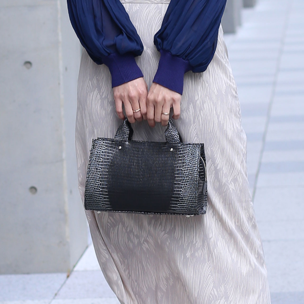 sankyo shokai（三京商会） [5%offクーポン]リザード 2wayバッグ