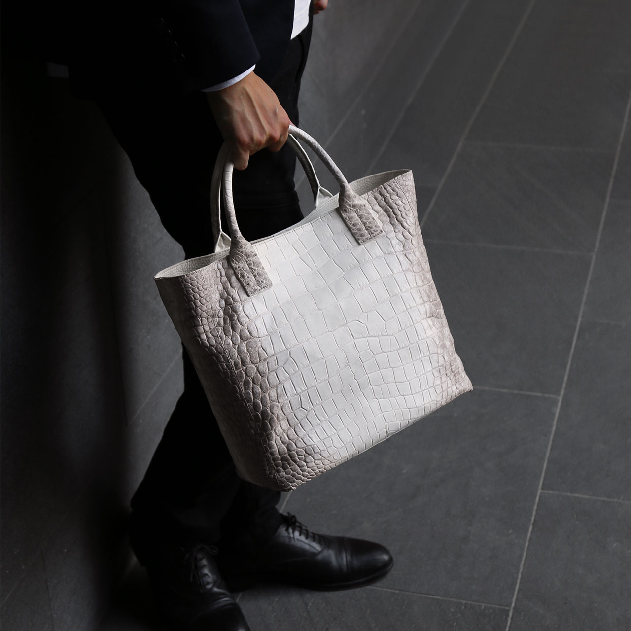 sankyo shokai（三京商会） ［期間限定価格］ヒマラヤ クロコダイル