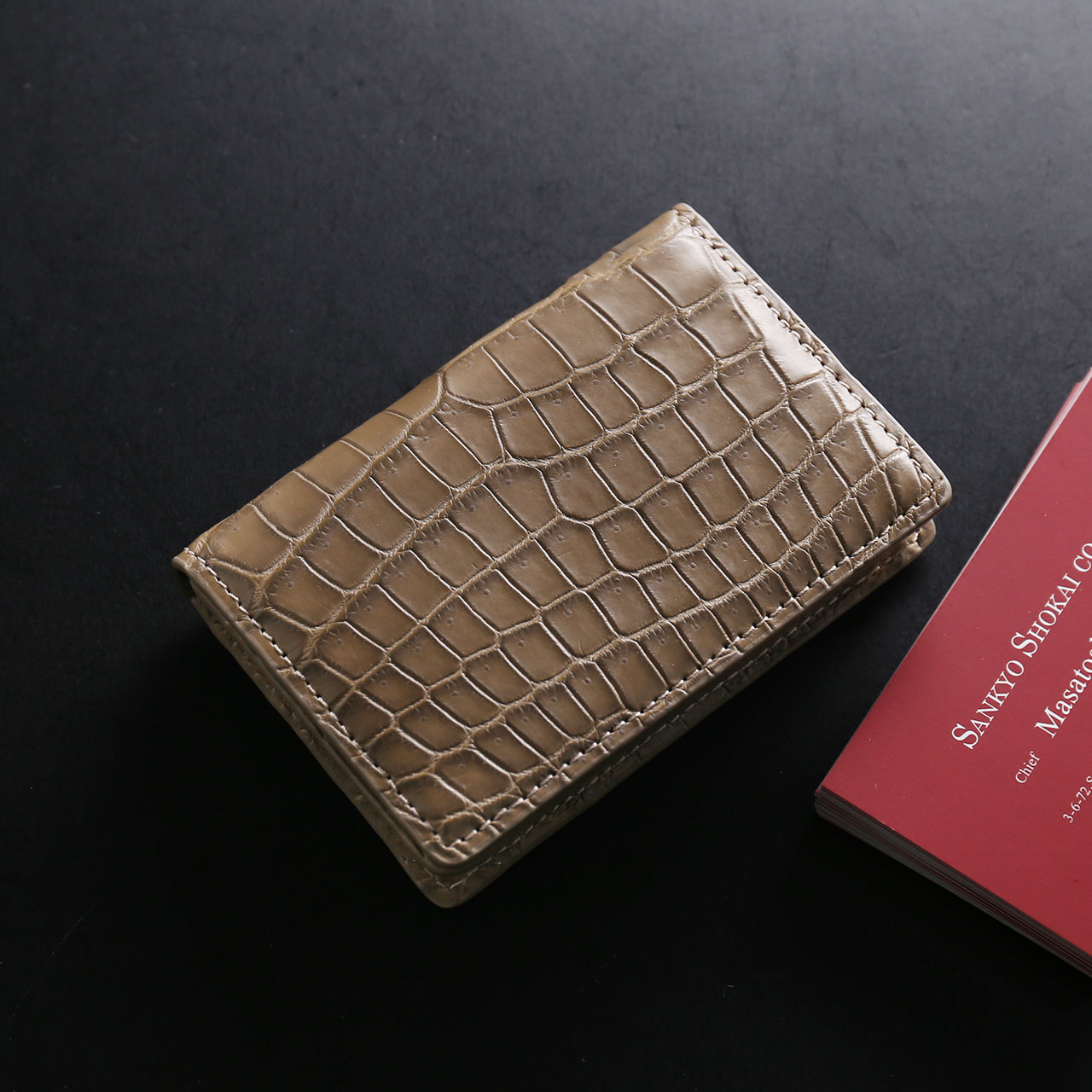 sankyo shokai（三京商会） クロコダイル 名刺入れ 無双 レディース