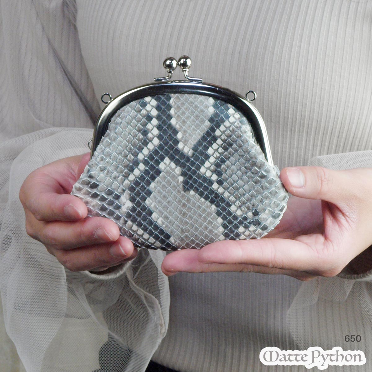 本革 がま口 財布 パイソン革 レディース ヘビ革 マット 日本製