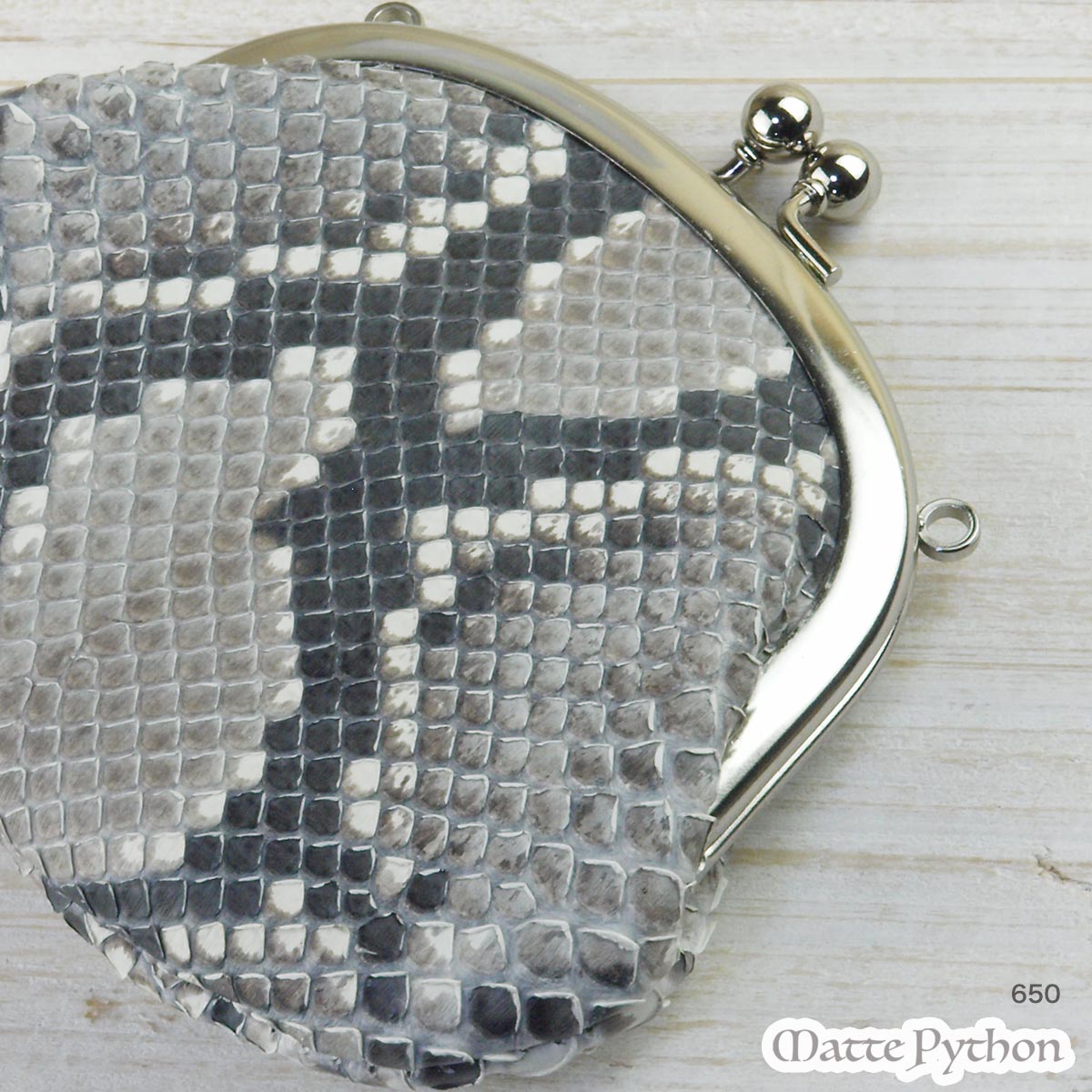 本革 がま口 財布 パイソン革 レディース ヘビ革 マット 日本製