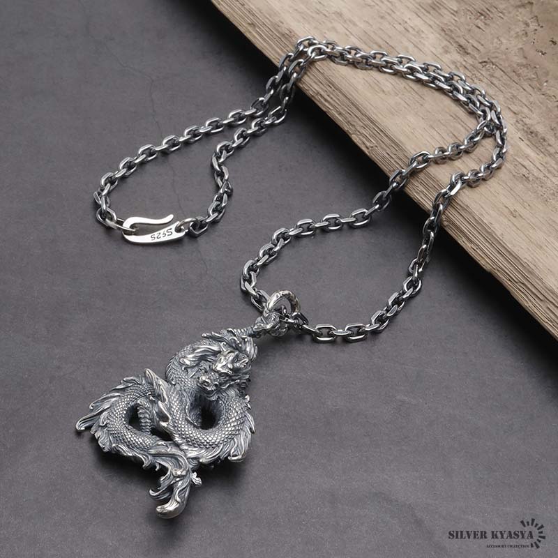 シルバー925 ドラゴンネックレス 龍 ペンダント ネックレス シルバー