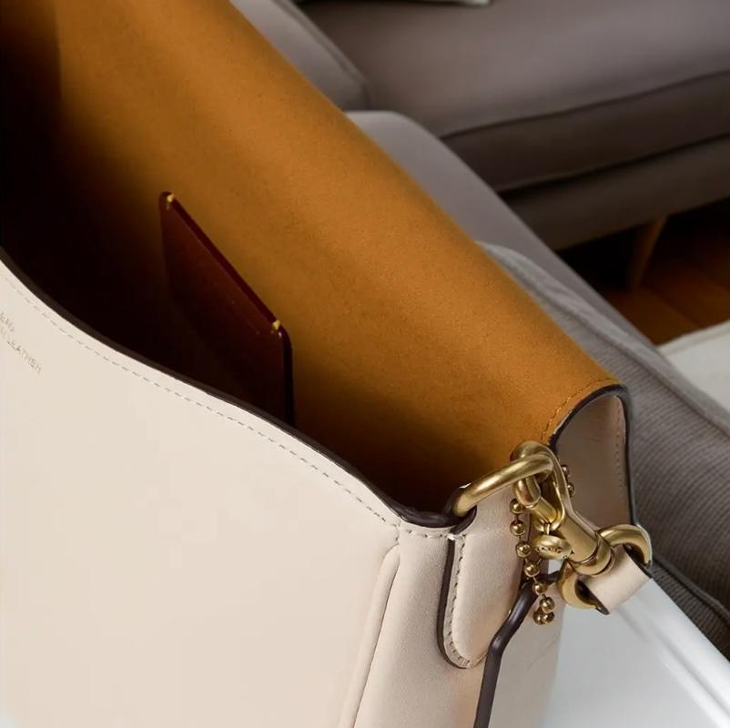 COACH（コーチ） 新作 CAM98 ショルダーバッグ 斜め掛け 2WAY