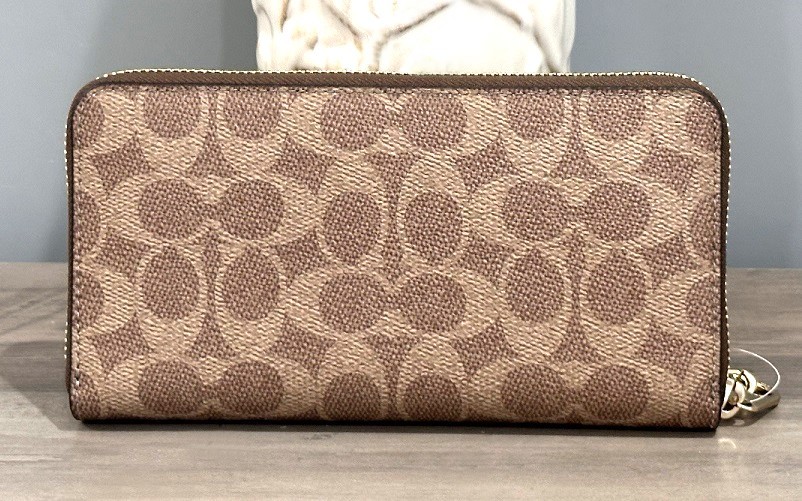 COACH（コーチ） スヌーピー 財布 2025新作 X ピーナッツ コラボ 長