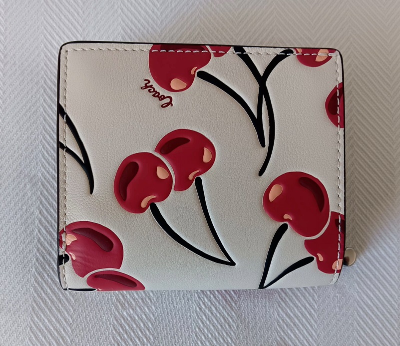 COACH（コーチ） 二つ折り財布 ミニ財布 アウトレット チェリー